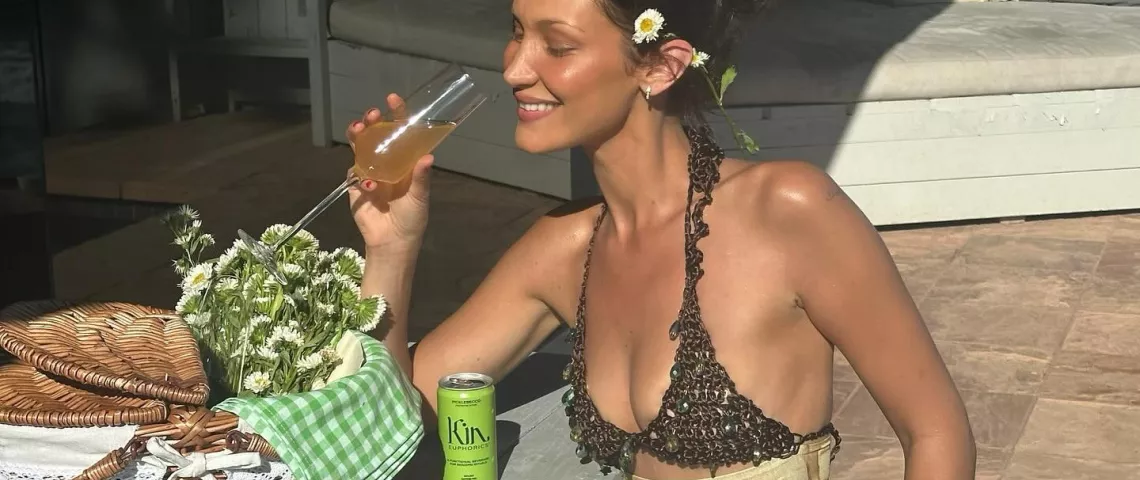 @bellahadid