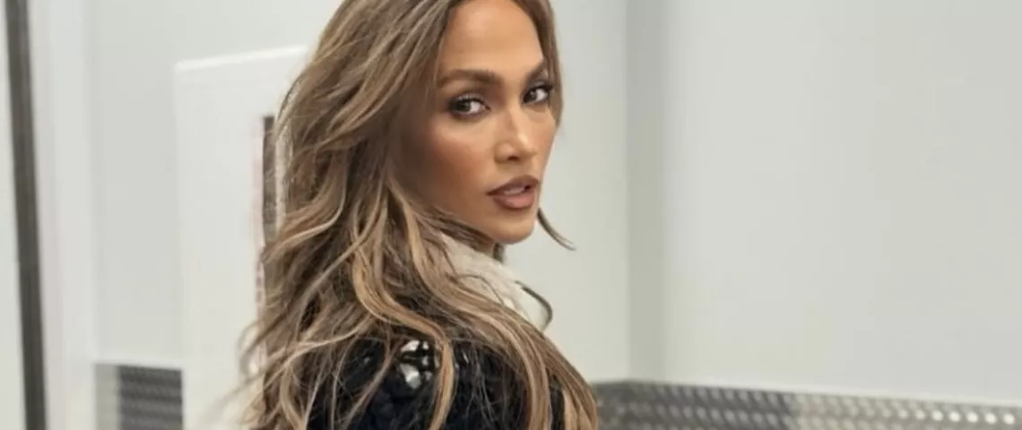 @jlo
