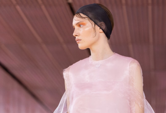 www.prada.com
