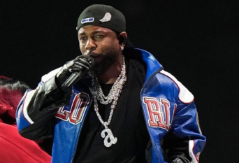 Kendrick Lamar's Apple Music Super Bowl Halftime Show