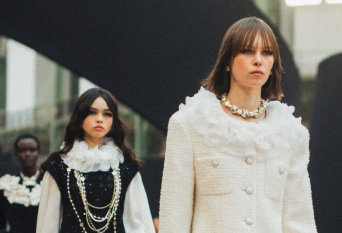@chanelofficial