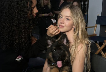 @sydney_sweeney
