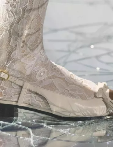 www.valentino.com