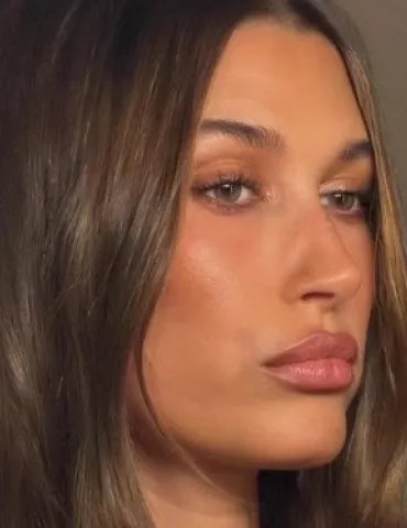 @haileybieber