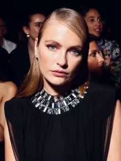 @camillerazat
