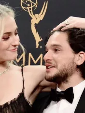 @kitharingtonig